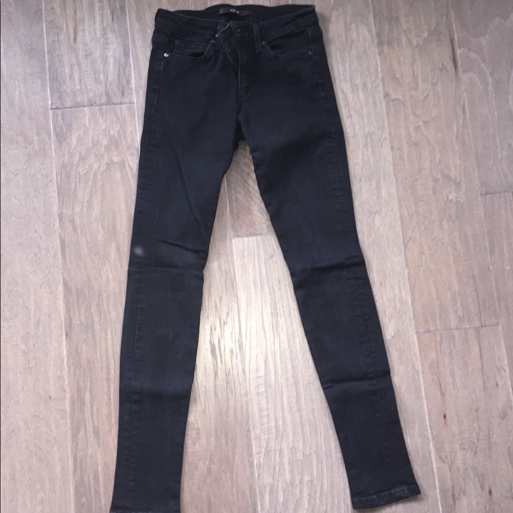 Black skinny Joe’s Jeans size 26